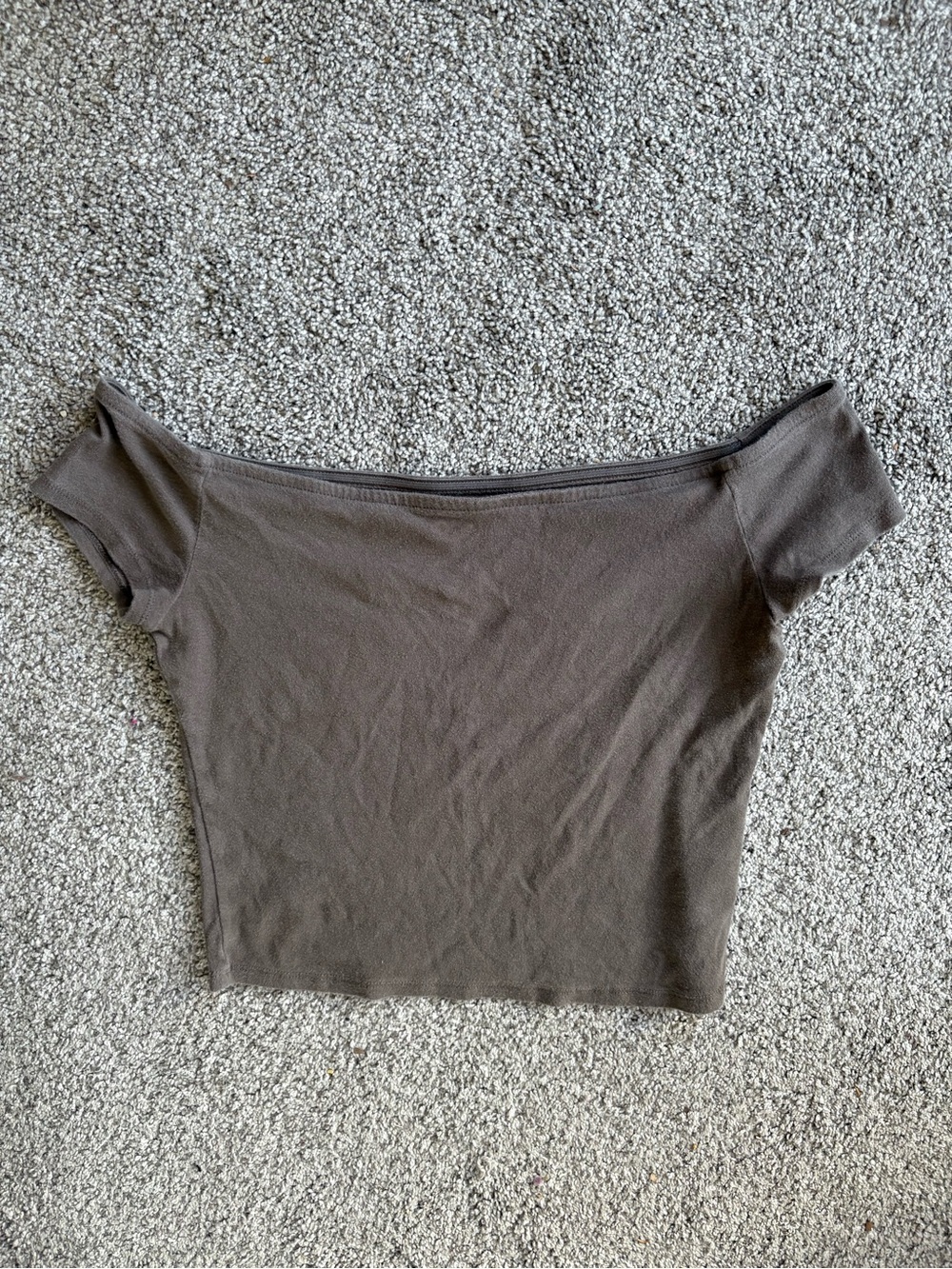 Off-Shoulder Crop Top in Dark Brown